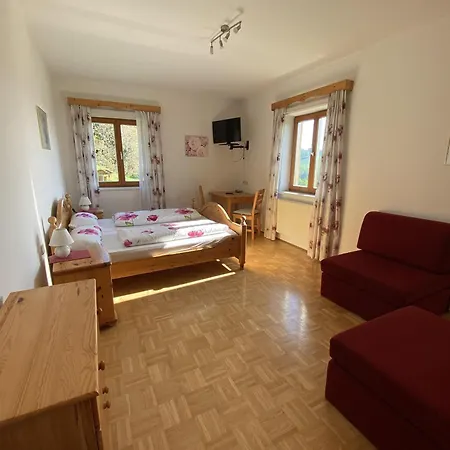 Apartman Gaestezimmer Weisch *