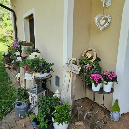 Gaestezimmer Weisch * Leutschach