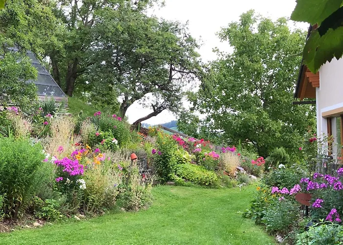 Apartment Gästezimmer Weisch *