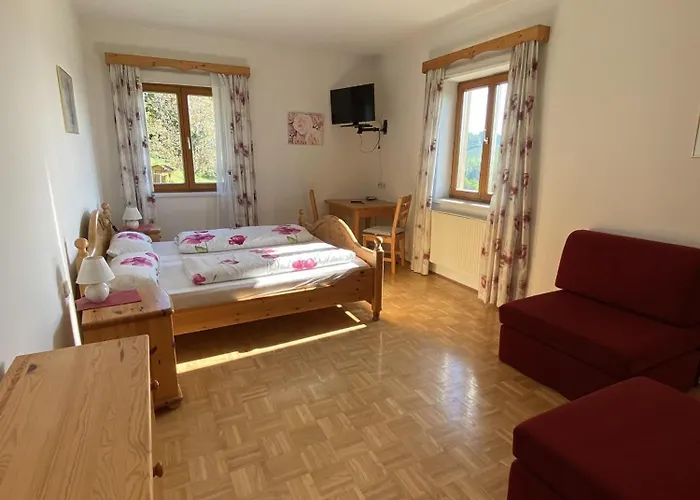 Apartment Gästezimmer Weisch *