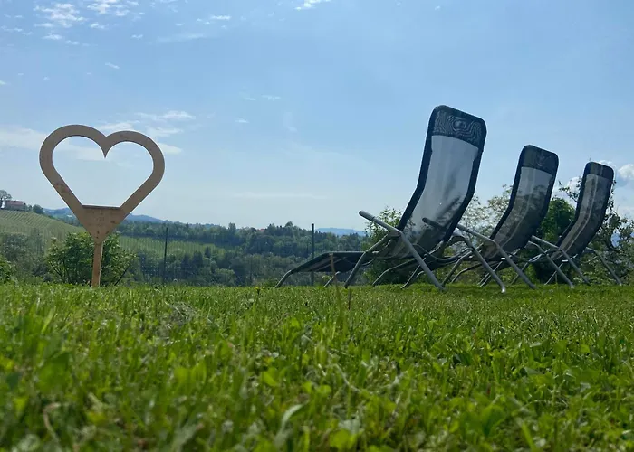 Gästezimmer Weisch Apartment Leutschach